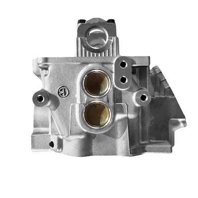 14.65 KG विस्थापन MLG015 2.5D/2.5TD के लिए सिलेंडर हेड